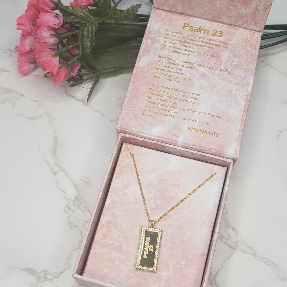 Necklace - Picture 2 of 4